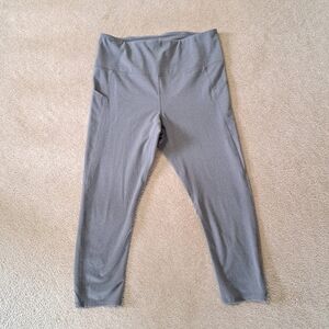 Head Capri Leggings Women's Size Large Grey Mesh Cropped Activewear Stretch